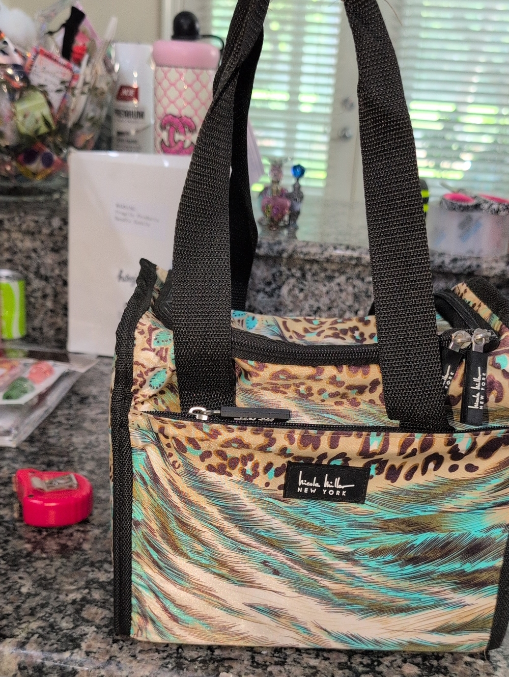 Nicole Miller Lunch Bag Or Cooler Fir The Pool !
